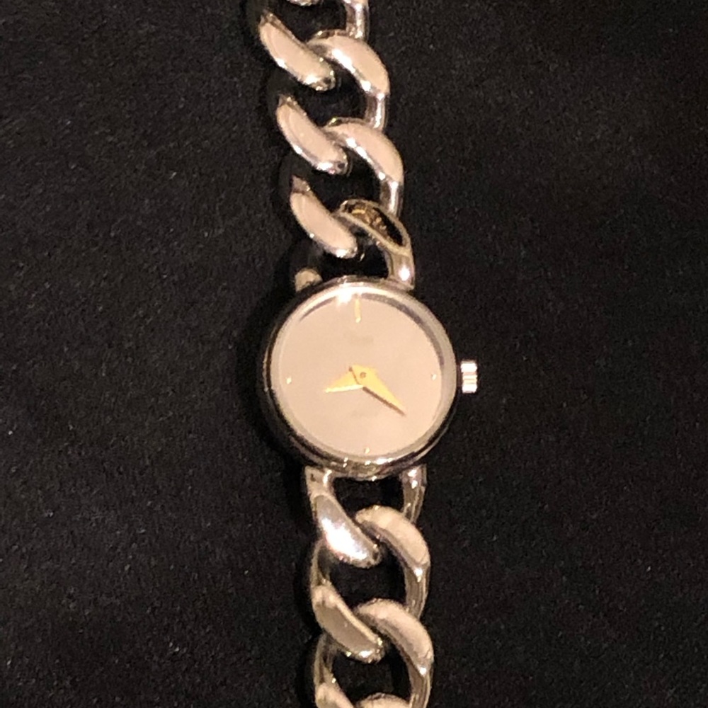 Beautiful Mirror Face watch